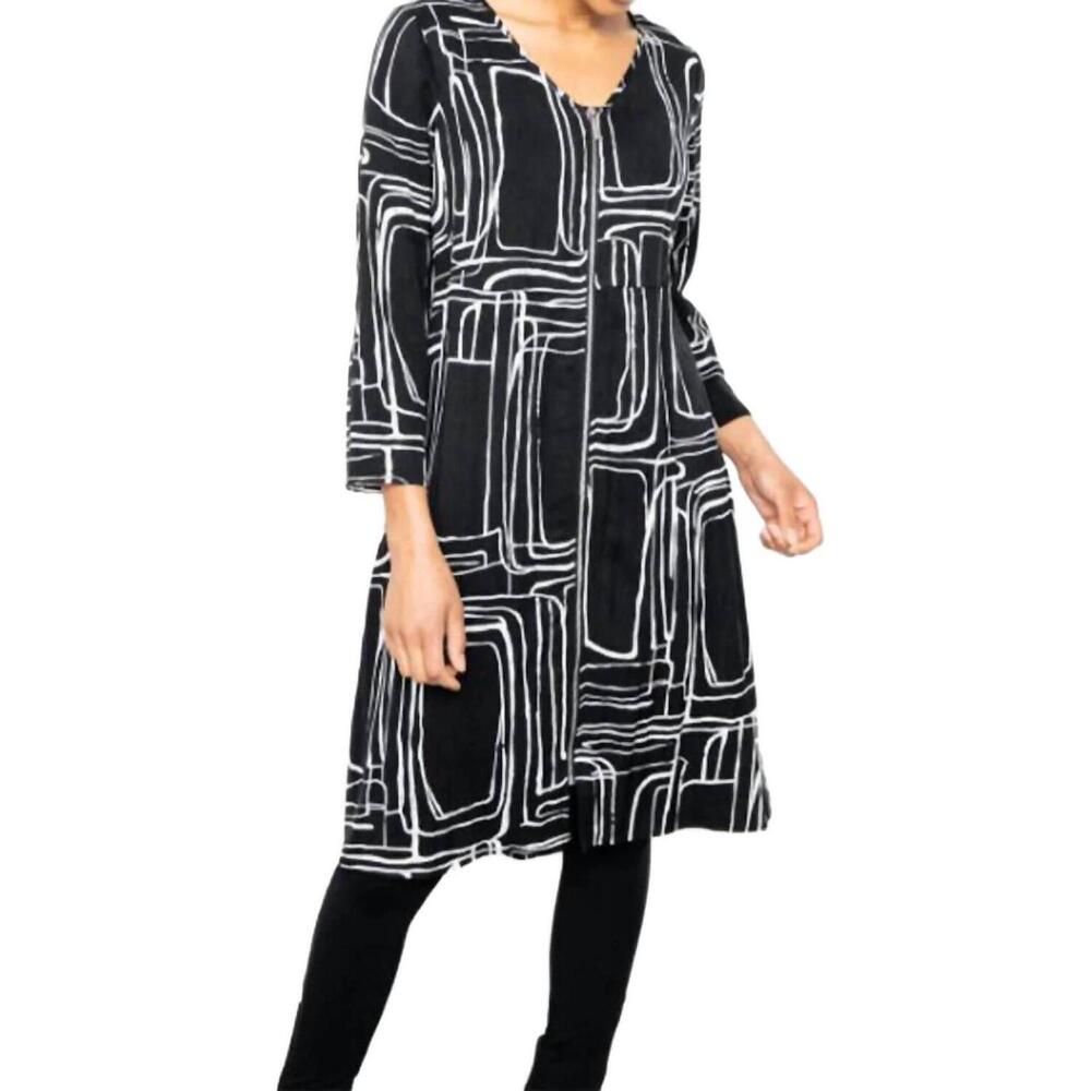 NEW LIV BY HABITAT tencel zip front dress/duster in black